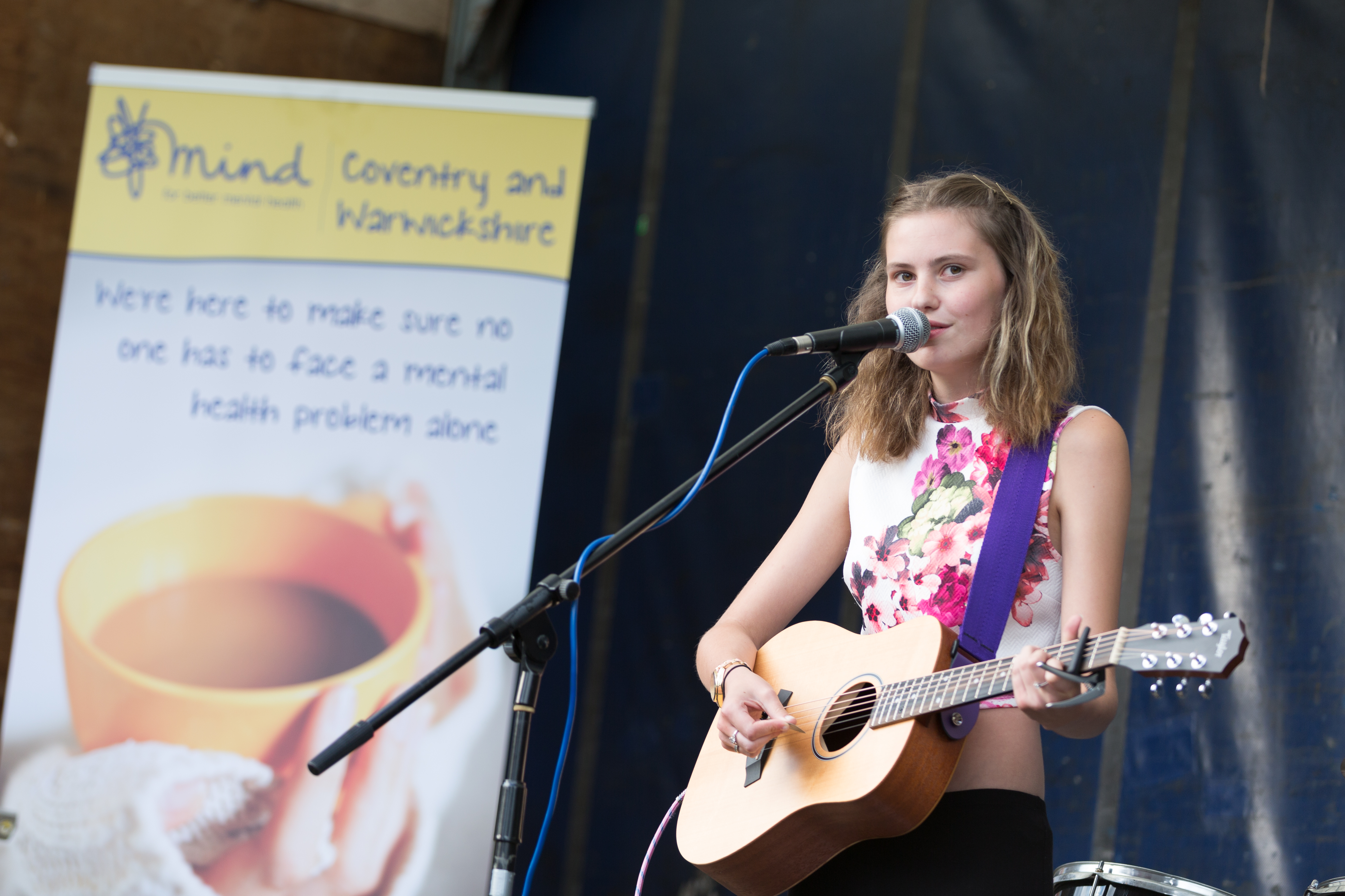 Kiaya Lyons, Crownfest, coventry, Aug 2016 - Just a girl and her guitar